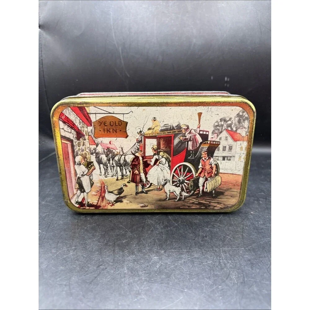 Vintage Ye Old Inn Tin Horse Carriage